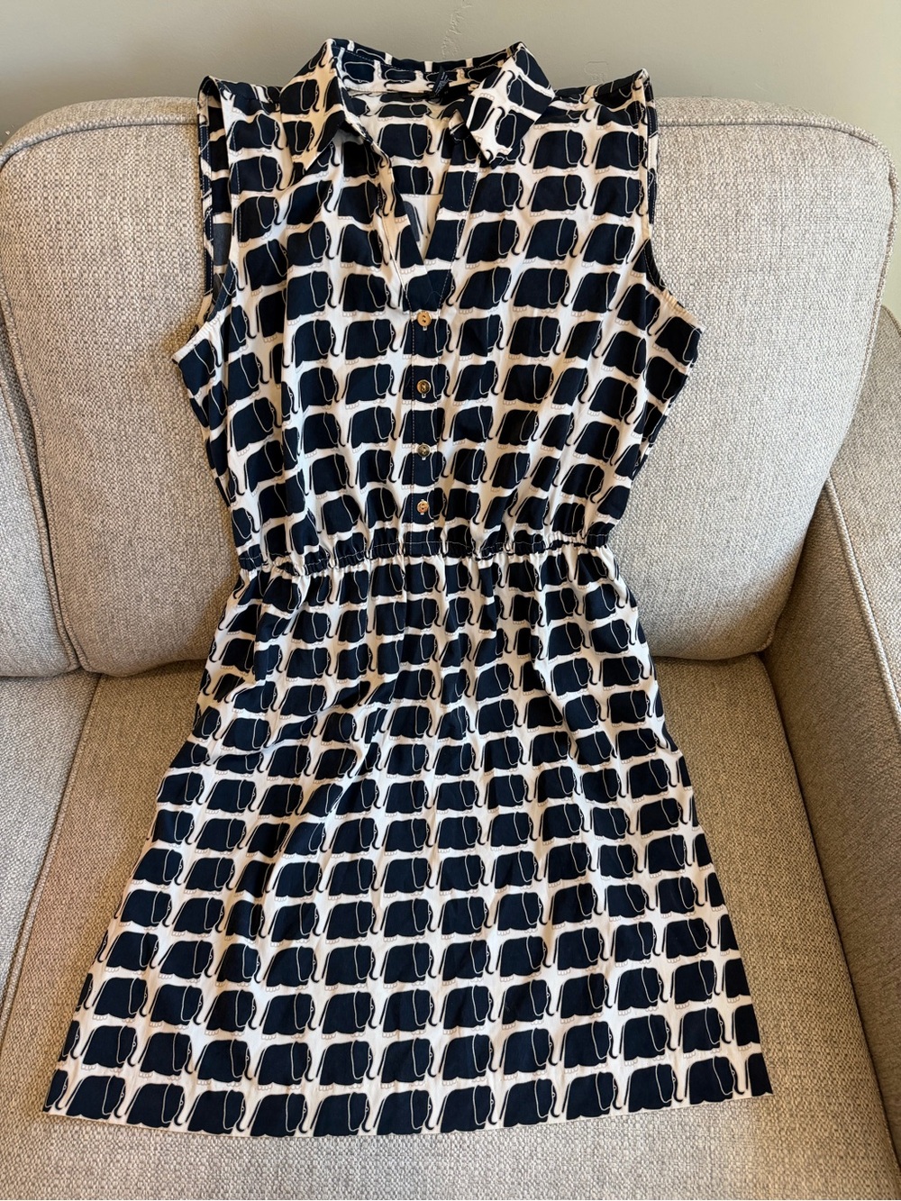 Sleeveless Navy and White Elephant Printed Shirt Dress with Gold Buttons Size 10